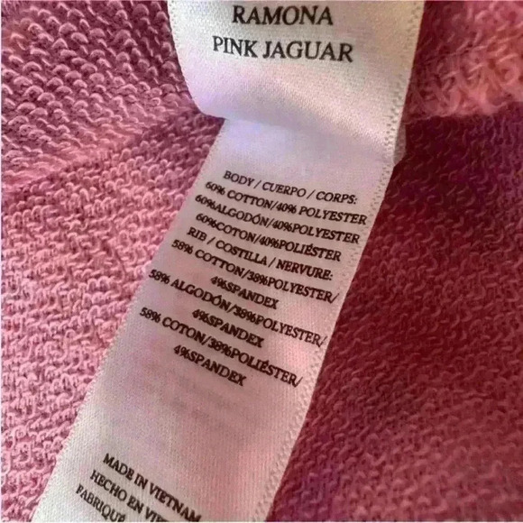 Rails "Ramona" Sweatshirt In Pink Jaguar Size
Medium NWOT!! - Picture 9 of 9